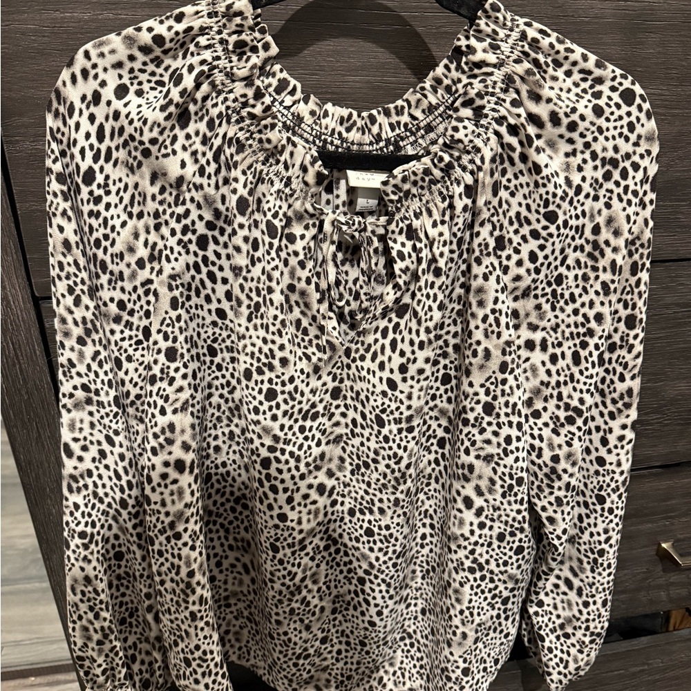 A New Day Black and White Ruched 3/4 Sleeve Top
